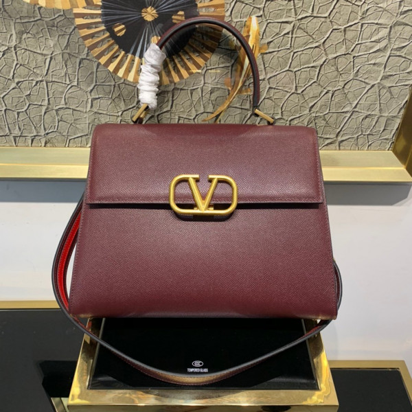VALENTINO VSLING GRAINY CALFSKIN HANDBAG [Valentino42] CELINE CHANEL ACCESSORIES LOEWE SHOES LOUIS VUITTON DIRO YSL OTHER BRAND HANDBAGS BALENCIAGA BOTTEGA VENETA GOYARD HERMES BURBERRY VALENTINO GUCCI FENDI MIUMIU CHLOE PRADA BVLGARI SUITCASE NEW ARRIVAL 