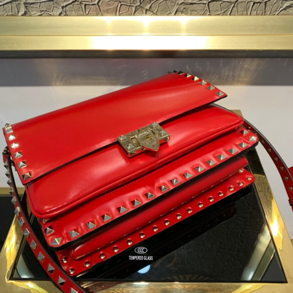 (image for) VALENTINO ROCKSTUD SMOOTH CALFSKIN CROSSBODY BAG