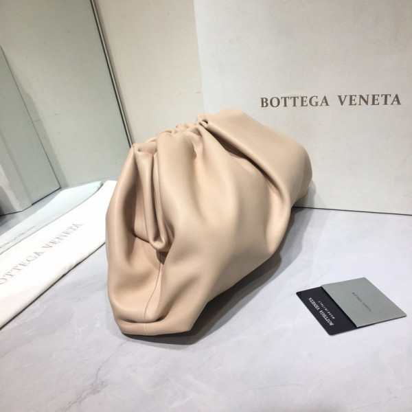 (image for) BOTTEGA VENETA THE POUCH