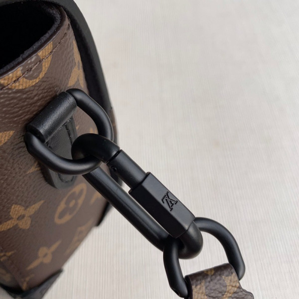 (image for) LOUIS VUITTON SOFT TRUNK