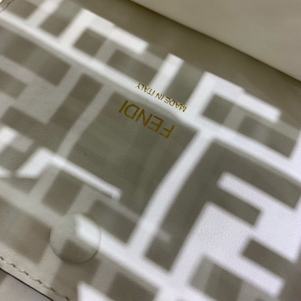 (image for) FENDI KAN I F