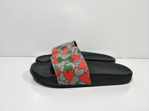 (image for) GUCCI SLIPPERS