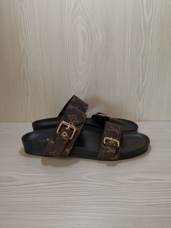 (image for) LOUIS VUITTON SANDALS