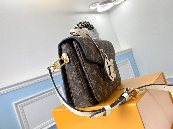 LOUIS VUITTON POCHETTE METIS [M45152] CELINE CHANEL ACCESSORIES LOEWE SHOES LOUIS VUITTON DIRO YSL OTHER BRAND HANDBAGS BALENCIAGA BOTTEGA VENETA GOYARD HERMES BURBERRY VALENTINO GUCCI FENDI MIUMIU CHLOE PRADA BVLGARI SUITCASE NEW ARRIVAL 