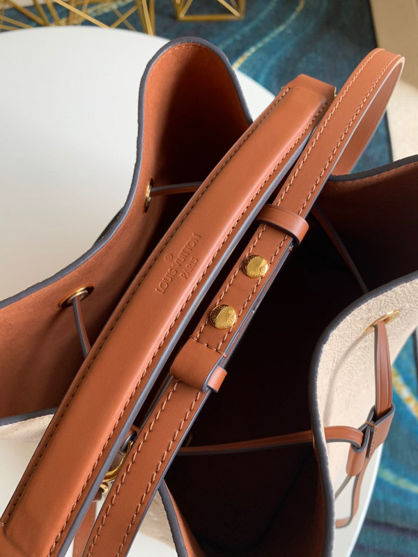LOUIS VUITTON NEONOE MM [M45307] CELINE CHANEL ACCESSORIES LOEWE SHOES LOUIS VUITTON DIRO YSL OTHER BRAND HANDBAGS BALENCIAGA BOTTEGA VENETA GOYARD HERMES BURBERRY VALENTINO GUCCI FENDI MIUMIU CHLOE PRADA BVLGARI SUITCASE NEW ARRIVAL 