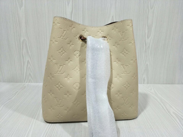 LOUIS VUITTON NEONOE MM [M45307] CELINE CHANEL ACCESSORIES LOEWE SHOES LOUIS VUITTON DIRO YSL OTHER BRAND HANDBAGS BALENCIAGA BOTTEGA VENETA GOYARD HERMES BURBERRY VALENTINO GUCCI FENDI MIUMIU CHLOE PRADA BVLGARI SUITCASE NEW ARRIVAL 