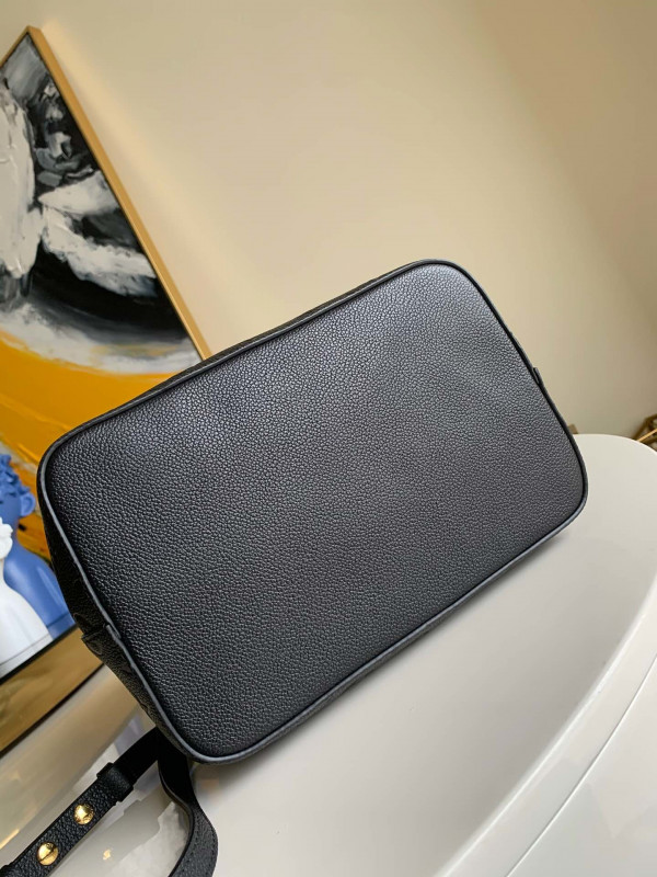 LOUIS VUITTON NEONOE MM [M45256] CELINE CHANEL ACCESSORIES LOEWE SHOES LOUIS VUITTON DIRO YSL OTHER BRAND HANDBAGS BALENCIAGA BOTTEGA VENETA GOYARD HERMES BURBERRY VALENTINO GUCCI FENDI MIUMIU CHLOE PRADA BVLGARI SUITCASE NEW ARRIVAL 
