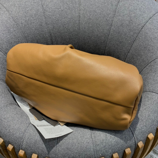 BOTTEGA VENETA BV JODIE [Bottega5] CELINE CHANEL ACCESSORIES LOEWE SHOES LOUIS VUITTON DIRO YSL OTHER BRAND HANDBAGS BALENCIAGA BOTTEGA VENETA GOYARD HERMES BURBERRY VALENTINO GUCCI FENDI MIUMIU CHLOE PRADA BVLGARI SUITCASE NEW ARRIVAL 