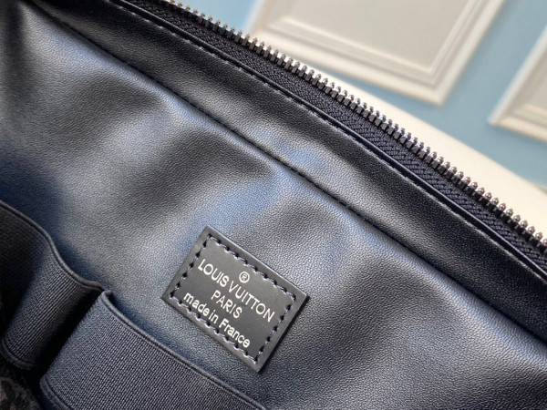 LOUIS VUITTON TOILETRY POUCH GM [M43383] CELINE CHANEL ACCESSORIES LOEWE SHOES LOUIS VUITTON DIRO YSL OTHER BRAND HANDBAGS BALENCIAGA BOTTEGA VENETA GOYARD HERMES BURBERRY VALENTINO GUCCI FENDI MIUMIU CHLOE PRADA BVLGARI SUITCASE NEW ARRIVAL 