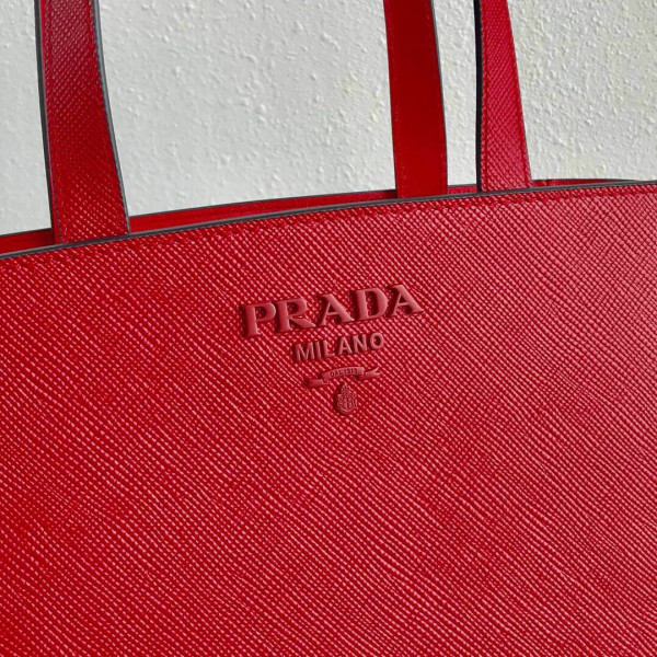 PRADA SAFFIANO LEATHER TOTE [Prada42] CELINE CHANEL ACCESSORIES LOEWE SHOES LOUIS VUITTON DIRO YSL OTHER BRAND HANDBAGS BALENCIAGA BOTTEGA VENETA GOYARD HERMES BURBERRY VALENTINO GUCCI FENDI MIUMIU CHLOE PRADA BVLGARI SUITCASE NEW ARRIVAL 