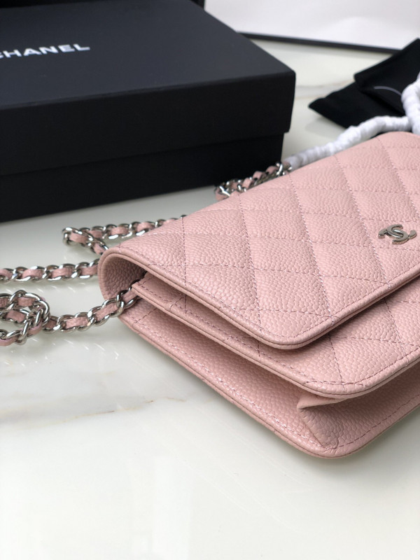(image for) CL CHAIN WALLET CAVIAR WITH SILVER HARDWARE