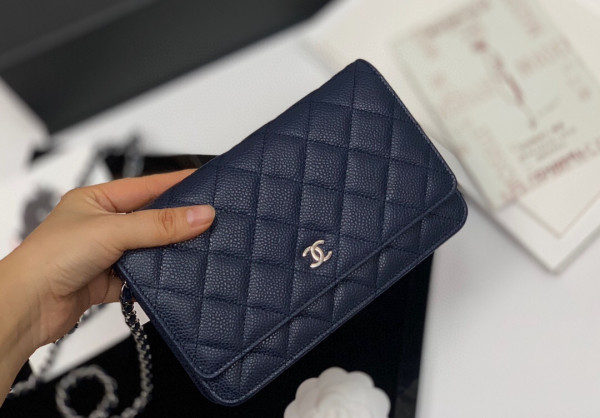 (image for) CL CHAIN WALLET CAVIAR WITH SILVER HARDWARE