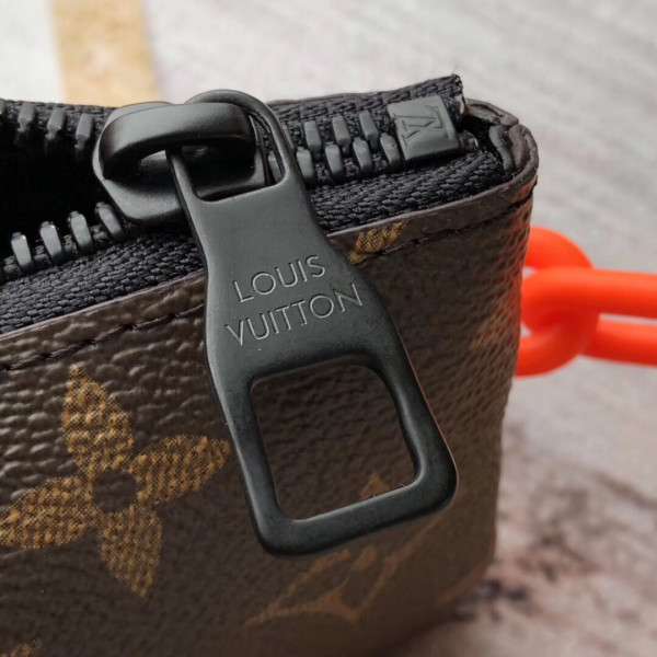 LOUIS VUITTON KEY POUCH [Louis434] CELINE CHANEL ACCESSORIES LOEWE SHOES LOUIS VUITTON DIRO YSL OTHER BRAND HANDBAGS BALENCIAGA BOTTEGA VENETA GOYARD HERMES BURBERRY VALENTINO GUCCI FENDI MIUMIU CHLOE PRADA BVLGARI SUITCASE NEW ARRIVAL 