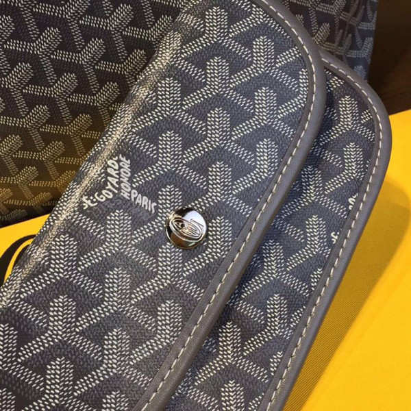 GOYARD TOTE BAG [Goyard7] CELINE CHANEL ACCESSORIES LOEWE SHOES LOUIS VUITTON DIRO YSL OTHER BRAND HANDBAGS BALENCIAGA BOTTEGA VENETA GOYARD HERMES BURBERRY VALENTINO GUCCI FENDI MIUMIU CHLOE PRADA BVLGARI SUITCASE NEW ARRIVAL 
