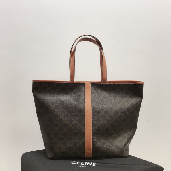 CELIN* MEDIUM CABAS IN TRIOMPHE CANVAS-32-18-31cm (image for) CELIN* MEDIUM CABAS IN TRIOMPHE CANVAS-32-18-31cm