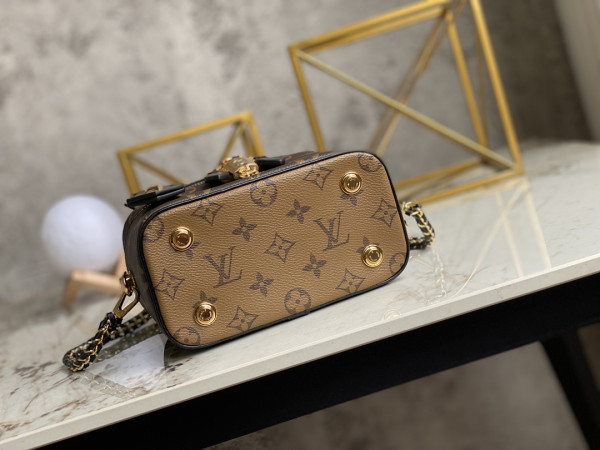 (image for) LOUIS VUITTON VANITY PM