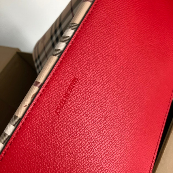 (image for) BURBERRY TOTE BAG