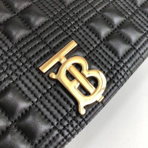BURBERRY Small Quilted Check Lambskin Lola Bag [Burberry66] CELINE CHANEL ACCESSORIES LOEWE SHOES LOUIS VUITTON DIRO YSL OTHER BRAND HANDBAGS BALENCIAGA BOTTEGA VENETA GOYARD HERMES BURBERRY VALENTINO GUCCI FENDI MIUMIU CHLOE PRADA BVLGARI SUITCASE NEW ARRIVAL 
