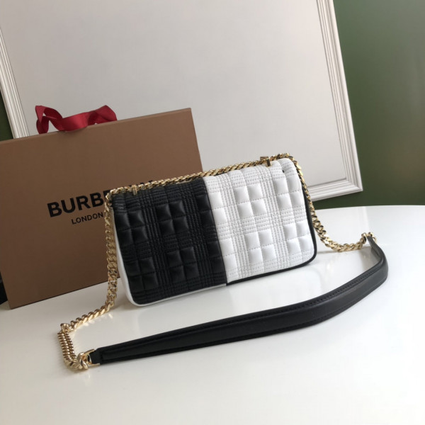 BURBERRY Small Quilted Check Two-tone Lambskin Lola Bag [Burberry65] CELINE CHANEL ACCESSORIES LOEWE SHOES LOUIS VUITTON DIRO YSL OTHER BRAND HANDBAGS BALENCIAGA BOTTEGA VENETA GOYARD HERMES BURBERRY VALENTINO GUCCI FENDI MIUMIU CHLOE PRADA BVLGARI SUITCASE NEW ARRIVAL 