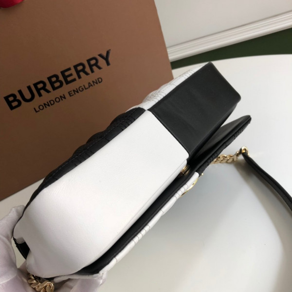BURBERRY Small Quilted Check Two-tone Lambskin Lola Bag [Burberry65] CELINE CHANEL ACCESSORIES LOEWE SHOES LOUIS VUITTON DIRO YSL OTHER BRAND HANDBAGS BALENCIAGA BOTTEGA VENETA GOYARD HERMES BURBERRY VALENTINO GUCCI FENDI MIUMIU CHLOE PRADA BVLGARI SUITCASE NEW ARRIVAL 