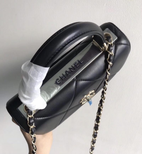 CL TOP HANDLE [Chanle600] CELINE CHANEL ACCESSORIES LOEWE SHOES LOUIS VUITTON DIRO YSL OTHER BRAND HANDBAGS BALENCIAGA BOTTEGA VENETA GOYARD HERMES BURBERRY VALENTINO GUCCI FENDI MIUMIU CHLOE PRADA BVLGARI SUITCASE NEW ARRIVAL 
