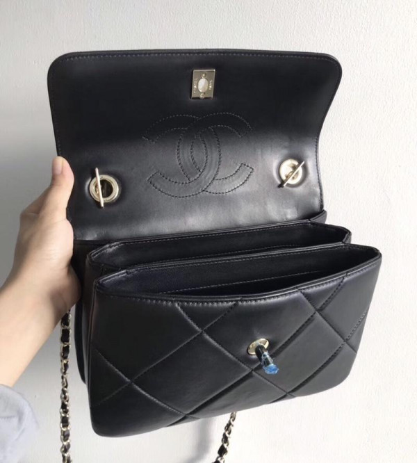 CL TOP HANDLE [Chanle600] CELINE CHANEL ACCESSORIES LOEWE SHOES LOUIS VUITTON DIRO YSL OTHER BRAND HANDBAGS BALENCIAGA BOTTEGA VENETA GOYARD HERMES BURBERRY VALENTINO GUCCI FENDI MIUMIU CHLOE PRADA BVLGARI SUITCASE NEW ARRIVAL 