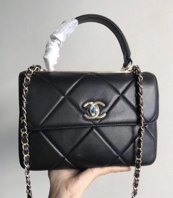 CL TOP HANDLE [Chanle600] CELINE CHANEL ACCESSORIES LOEWE SHOES LOUIS VUITTON DIRO YSL OTHER BRAND HANDBAGS BALENCIAGA BOTTEGA VENETA GOYARD HERMES BURBERRY VALENTINO GUCCI FENDI MIUMIU CHLOE PRADA BVLGARI SUITCASE NEW ARRIVAL 