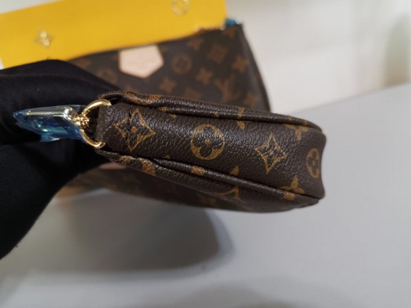 LOUIS VUITTON MULTI POCHETTE ACCESSOIRES - DIGITAL EXCLUSIVE PRELAUNCH [Louis206] CELINE CHANEL ACCESSORIES LOEWE SHOES LOUIS VUITTON DIRO YSL OTHER BRAND HANDBAGS BALENCIAGA BOTTEGA VENETA GOYARD HERMES BURBERRY VALENTINO GUCCI FENDI MIUMIU CHLOE PRADA BVLGARI SUITCASE NEW ARRIVAL 