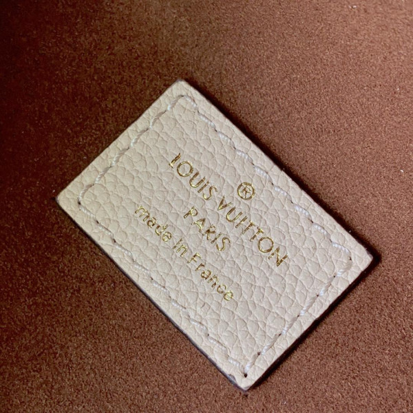 LOUIS VUITTON MONOGRAM EMPREINTE BUMBAG - DIGITAL EXCLUSIVE PRELAUNCH [M44836] CELINE CHANEL ACCESSORIES LOEWE SHOES LOUIS VUITTON DIRO YSL OTHER BRAND HANDBAGS BALENCIAGA BOTTEGA VENETA GOYARD HERMES BURBERRY VALENTINO GUCCI FENDI MIUMIU CHLOE PRADA BVLGARI SUITCASE NEW ARRIVAL 