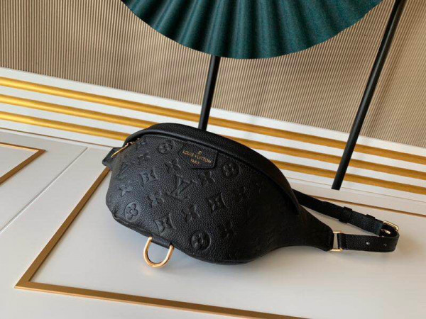 LOUIS VUITTON MONOGRAM EMPREINTE BUMBAG - DIGITAL EXCLUSIVE PRELAUNCH [M44812] CELINE CHANEL ACCESSORIES LOEWE SHOES LOUIS VUITTON DIRO YSL OTHER BRAND HANDBAGS BALENCIAGA BOTTEGA VENETA GOYARD HERMES BURBERRY VALENTINO GUCCI FENDI MIUMIU CHLOE PRADA BVLGARI SUITCASE NEW ARRIVAL 