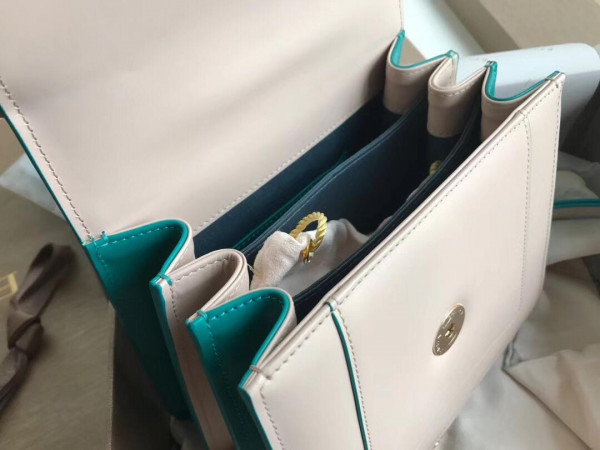 BVLGARI SERPENTI FOREVER TOP HANDLE [Bvlgari6] CELINE CHANEL ACCESSORIES LOEWE SHOES LOUIS VUITTON DIRO YSL OTHER BRAND HANDBAGS BALENCIAGA BOTTEGA VENETA GOYARD HERMES BURBERRY VALENTINO GUCCI FENDI MIUMIU CHLOE PRADA BVLGARI SUITCASE NEW ARRIVAL 