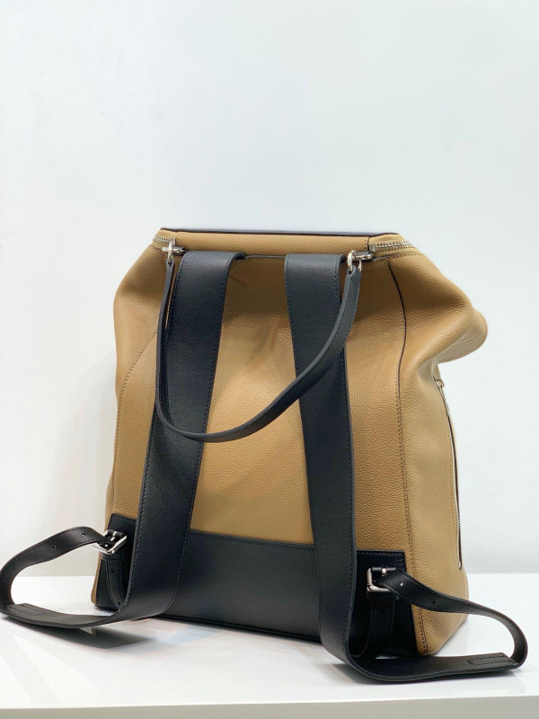 LOWEE GOYA BACKPACK [LOWEE37] CELINE CHANEL ACCESSORIES LOEWE SHOES LOUIS VUITTON DIRO YSL OTHER BRAND HANDBAGS BALENCIAGA BOTTEGA VENETA GOYARD HERMES BURBERRY VALENTINO GUCCI FENDI MIUMIU CHLOE PRADA BVLGARI SUITCASE NEW ARRIVAL 