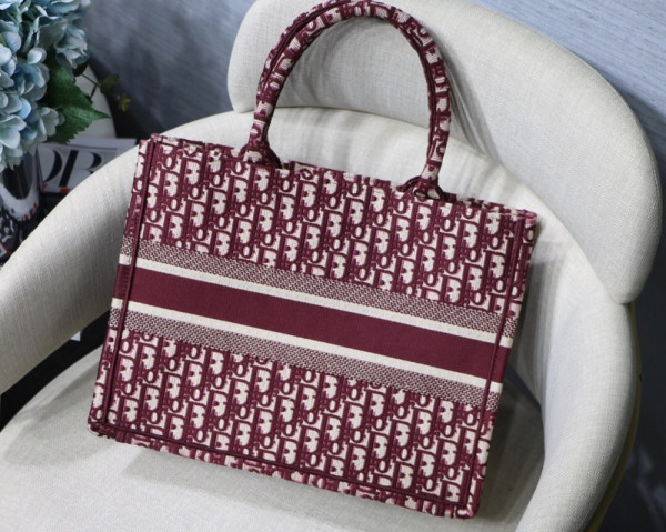 (image for) DIRO OBLIQUE BOOK TOTE