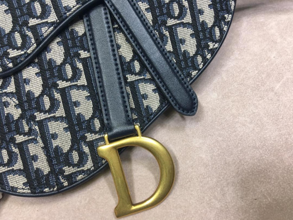 (image for) DIRO OBLIQUE BELT BAG