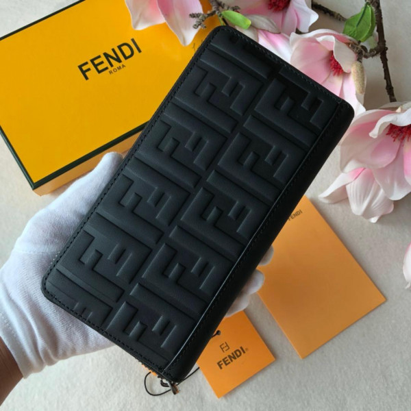(image for) FENDI WALLET
