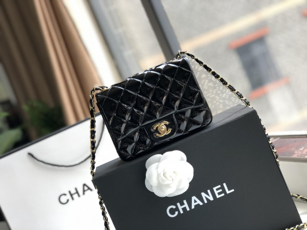CL FLAP BAG 17CM (image for) CL FLAP BAG 17CM