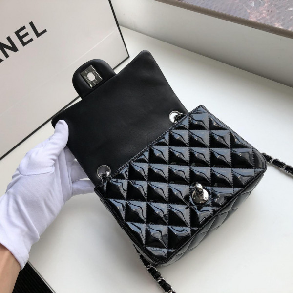 CL FLAP BAG 17CM [Chanle309] CELINE CHANEL ACCESSORIES LOEWE SHOES LOUIS VUITTON DIRO YSL OTHER BRAND HANDBAGS BALENCIAGA BOTTEGA VENETA GOYARD HERMES BURBERRY VALENTINO GUCCI FENDI MIUMIU CHLOE PRADA BVLGARI SUITCASE NEW ARRIVAL 