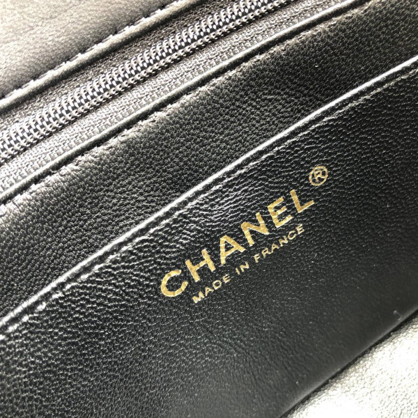 CL FLAP BAG 17CM [Chanle308] CELINE CHANEL ACCESSORIES LOEWE SHOES LOUIS VUITTON DIRO YSL OTHER BRAND HANDBAGS BALENCIAGA BOTTEGA VENETA GOYARD HERMES BURBERRY VALENTINO GUCCI FENDI MIUMIU CHLOE PRADA BVLGARI SUITCASE NEW ARRIVAL 