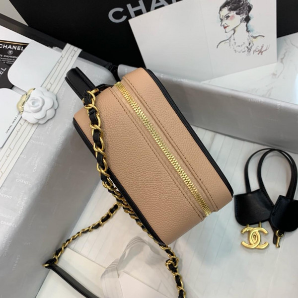 CL VANITY CASE [Chanle293] CELINE CHANEL ACCESSORIES LOEWE SHOES LOUIS VUITTON DIRO YSL OTHER BRAND HANDBAGS BALENCIAGA BOTTEGA VENETA GOYARD HERMES BURBERRY VALENTINO GUCCI FENDI MIUMIU CHLOE PRADA BVLGARI SUITCASE NEW ARRIVAL 