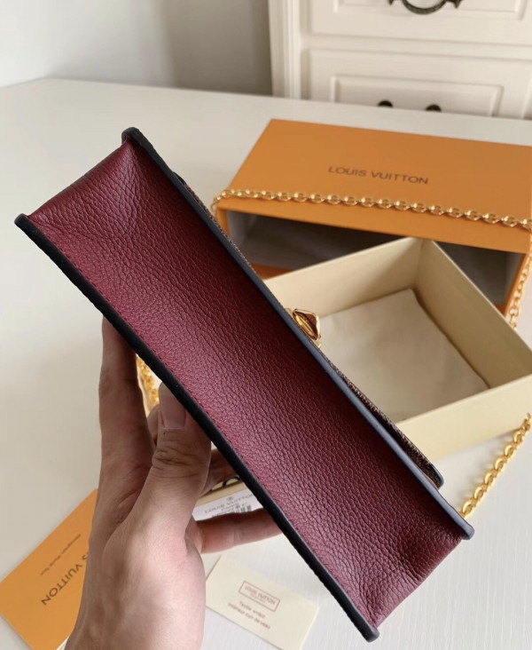 (image for) LOUIS VUITTON VAVIN CHAIN WALLET