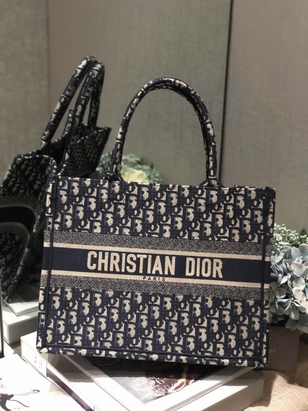 (image for) DIRO OBLIQUE BOOK TOTE-36CM