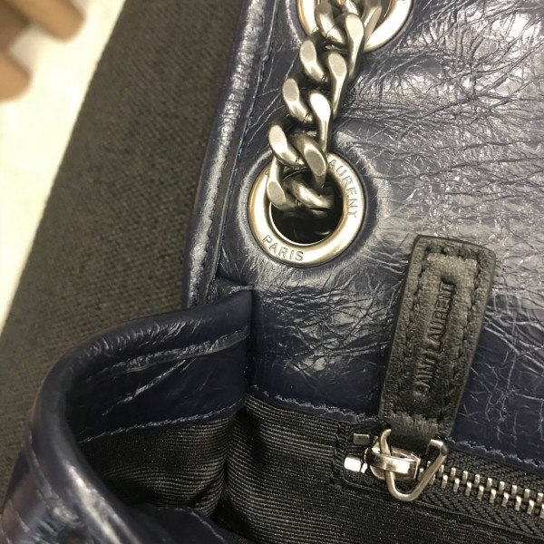 YSL NIKI MEDIUM [Y19031825] CELINE CHANEL ACCESSORIES LOEWE SHOES LOUIS VUITTON DIRO YSL OTHER BRAND HANDBAGS BALENCIAGA BOTTEGA VENETA GOYARD HERMES BURBERRY VALENTINO GUCCI FENDI MIUMIU CHLOE PRADA BVLGARI SUITCASE NEW ARRIVAL 