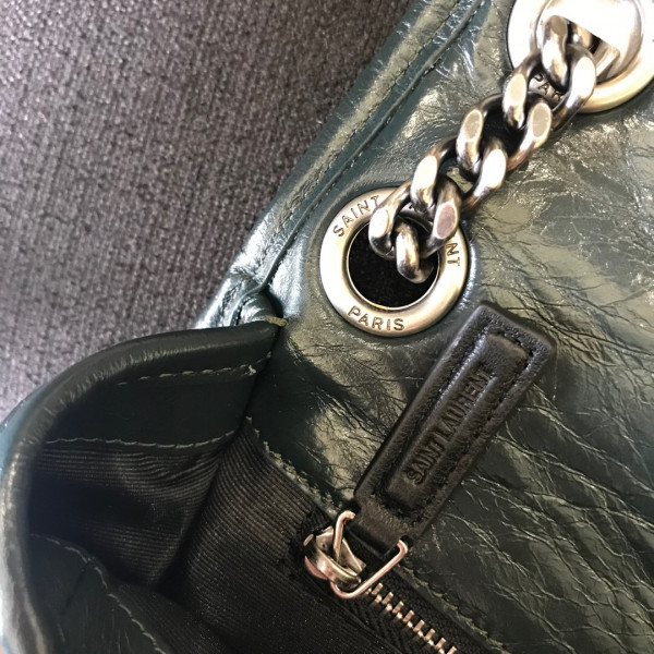 YSL NIKI MEDIUM [Y19031821] CELINE CHANEL ACCESSORIES LOEWE SHOES LOUIS VUITTON DIRO YSL OTHER BRAND HANDBAGS BALENCIAGA BOTTEGA VENETA GOYARD HERMES BURBERRY VALENTINO GUCCI FENDI MIUMIU CHLOE PRADA BVLGARI SUITCASE NEW ARRIVAL 