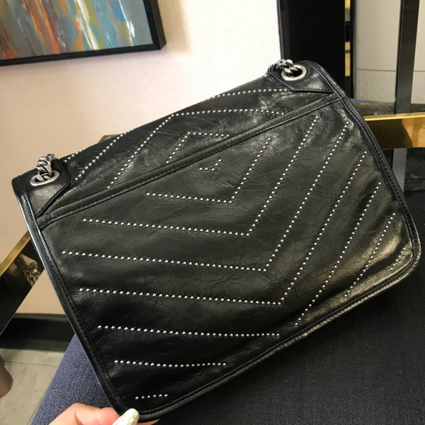 YSL NIKI MEDIUM [Y19031815] CELINE CHANEL ACCESSORIES LOEWE SHOES LOUIS VUITTON DIRO YSL OTHER BRAND HANDBAGS BALENCIAGA BOTTEGA VENETA GOYARD HERMES BURBERRY VALENTINO GUCCI FENDI MIUMIU CHLOE PRADA BVLGARI SUITCASE NEW ARRIVAL 