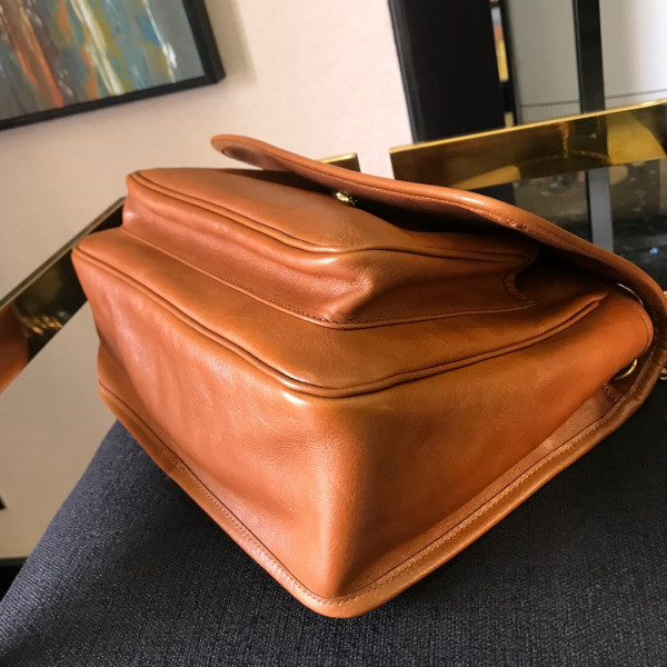 YSL NIKI MEDIUM [Y19031814] CELINE CHANEL ACCESSORIES LOEWE SHOES LOUIS VUITTON DIRO YSL OTHER BRAND HANDBAGS BALENCIAGA BOTTEGA VENETA GOYARD HERMES BURBERRY VALENTINO GUCCI FENDI MIUMIU CHLOE PRADA BVLGARI SUITCASE NEW ARRIVAL 