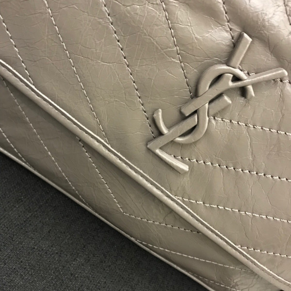 YSL NIKI 32CM [Y1903185] CELINE CHANEL ACCESSORIES LOEWE SHOES LOUIS VUITTON DIRO YSL OTHER BRAND HANDBAGS BALENCIAGA BOTTEGA VENETA GOYARD HERMES BURBERRY VALENTINO GUCCI FENDI MIUMIU CHLOE PRADA BVLGARI SUITCASE NEW ARRIVAL 