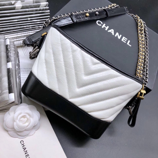 CL Gabrielle [CH1903131] CELINE CHANEL ACCESSORIES LOEWE SHOES LOUIS VUITTON DIRO YSL OTHER BRAND HANDBAGS BALENCIAGA BOTTEGA VENETA GOYARD HERMES BURBERRY VALENTINO GUCCI FENDI MIUMIU CHLOE PRADA BVLGARI SUITCASE NEW ARRIVAL 