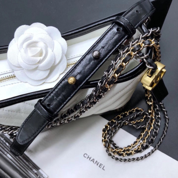 CL Gabrielle [CH1903131] CELINE CHANEL ACCESSORIES LOEWE SHOES LOUIS VUITTON DIRO YSL OTHER BRAND HANDBAGS BALENCIAGA BOTTEGA VENETA GOYARD HERMES BURBERRY VALENTINO GUCCI FENDI MIUMIU CHLOE PRADA BVLGARI SUITCASE NEW ARRIVAL 