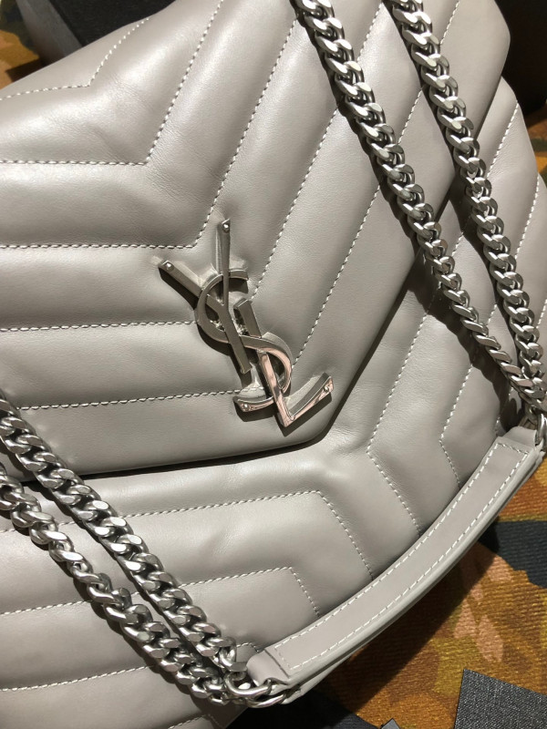 YSL LOULOU [Y1903071] CELINE CHANEL ACCESSORIES LOEWE SHOES LOUIS VUITTON DIRO YSL OTHER BRAND HANDBAGS BALENCIAGA BOTTEGA VENETA GOYARD HERMES BURBERRY VALENTINO GUCCI FENDI MIUMIU CHLOE PRADA BVLGARI SUITCASE NEW ARRIVAL 