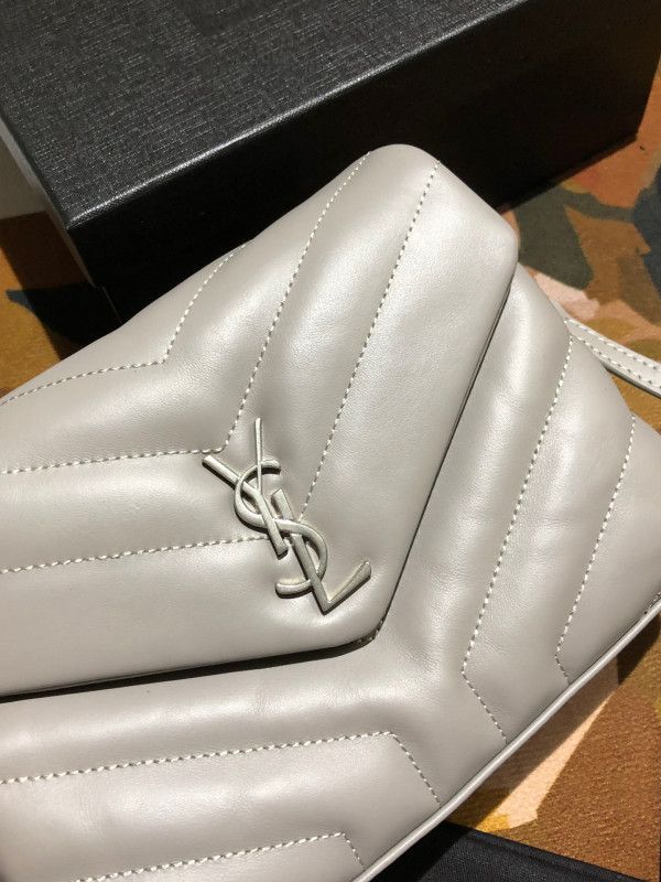 YSL LOULOU TOY [Y19030612] CELINE CHANEL ACCESSORIES LOEWE SHOES LOUIS VUITTON DIRO YSL OTHER BRAND HANDBAGS BALENCIAGA BOTTEGA VENETA GOYARD HERMES BURBERRY VALENTINO GUCCI FENDI MIUMIU CHLOE PRADA BVLGARI SUITCASE NEW ARRIVAL 